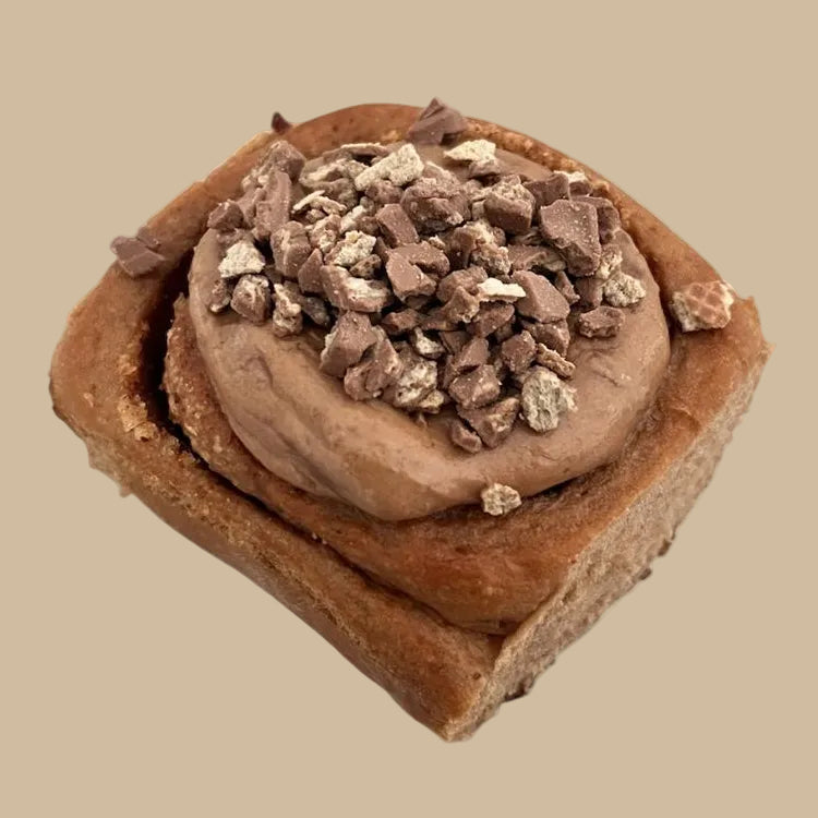 KitKat Cinnamon Roll
